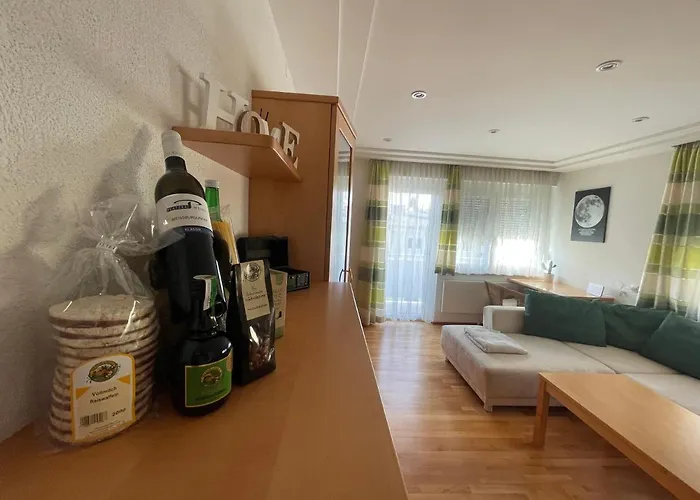 Moderne In Lkh Naehe شقة